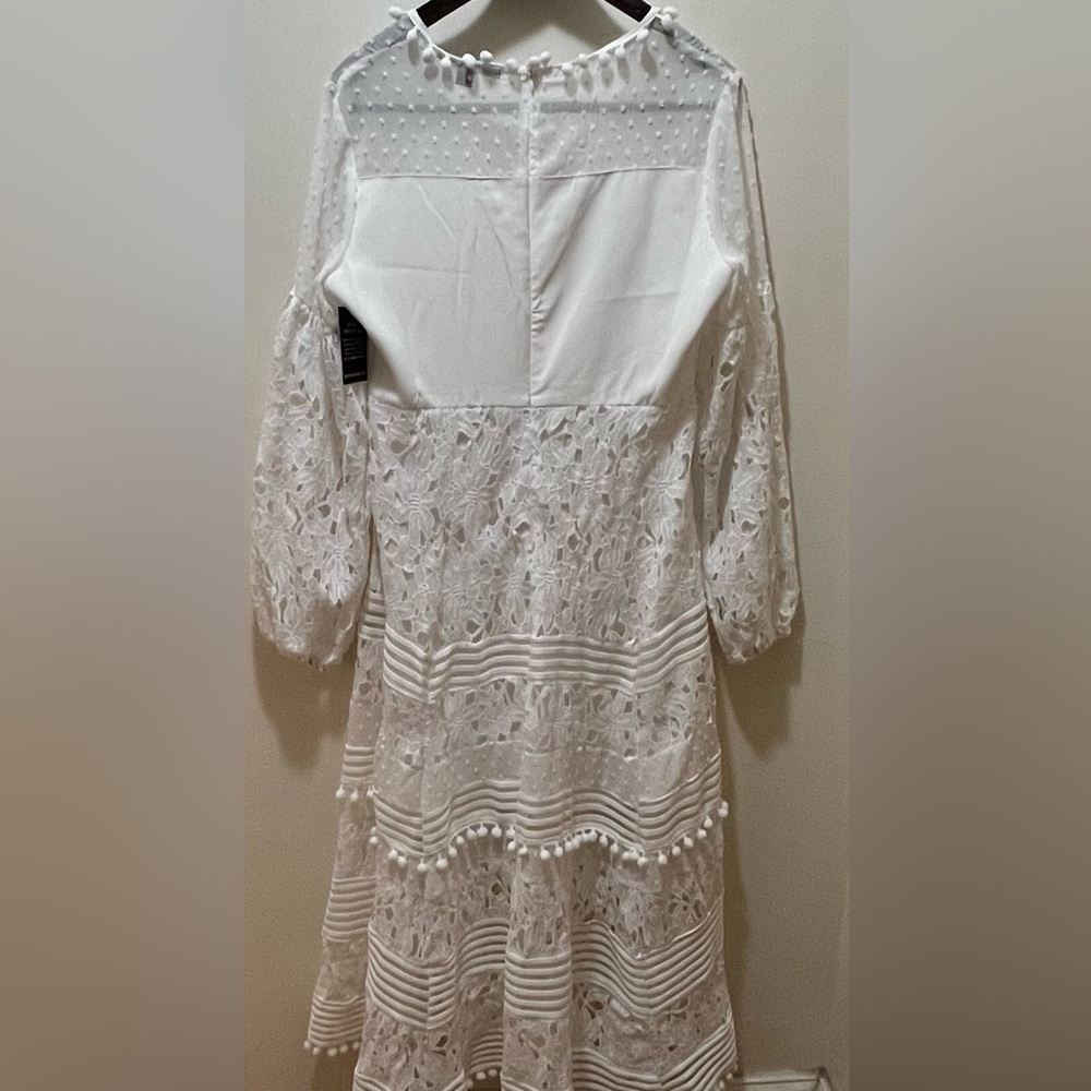 Boston Proper Long Sleeve Lace Pom Pom Dress White medium NWT - Picture 5 of 9